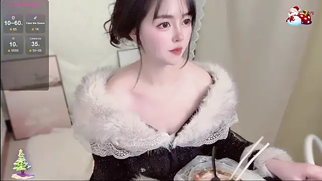 Seven77- live sex cam