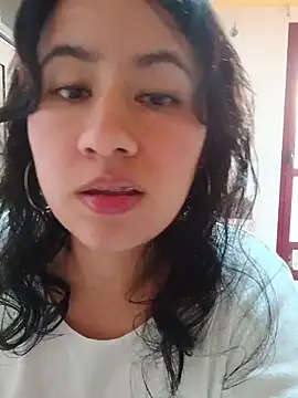 Megan_hotwife_'s cam snapshot