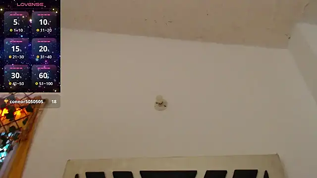 ebony_sussy's cam snapshot