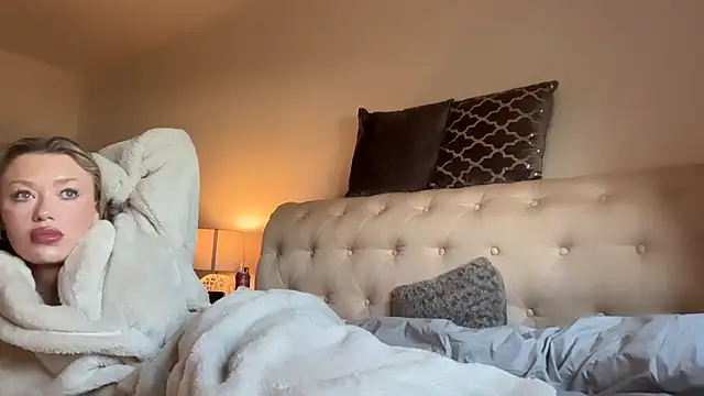 blissdimicco's cam snapshot