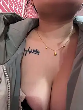 Molly-xiao's cam snapshot