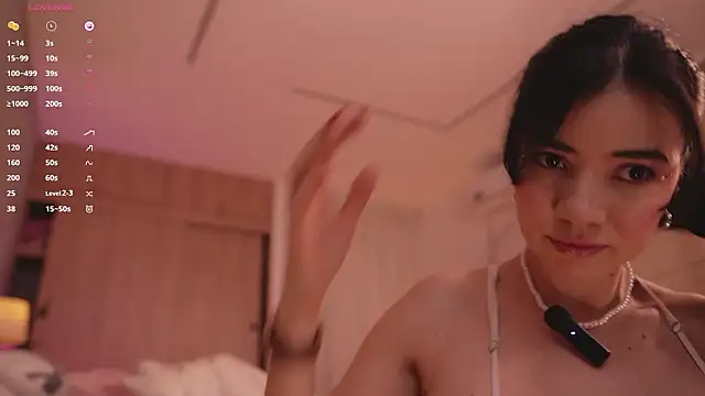 tatikiss_'s cam snapshot