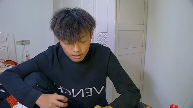 Chocolates-001 live sex cam