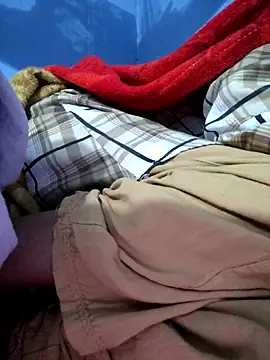 124pakhi's cam snapshot