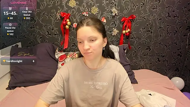 MelaniGrand's cam snapshot