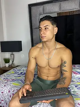 MR_MUSCLE's cam snapshot