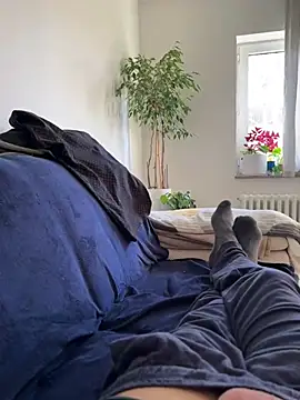 Koy261112's cam snapshot