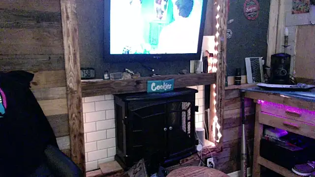 Polaroid_White's cam snapshot