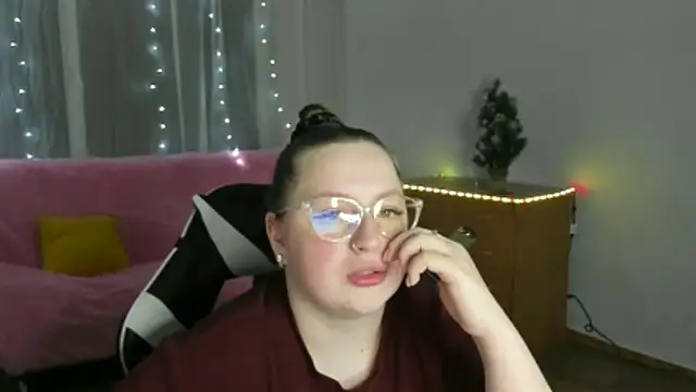 GirlPlayer's cam snapshot