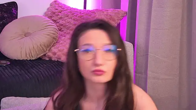 TheaMalekoo's cam snapshot