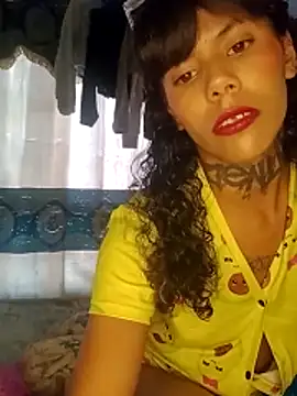 Bellatris_'s cam snapshot