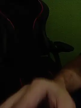 Masztisfiu2's cam snapshot