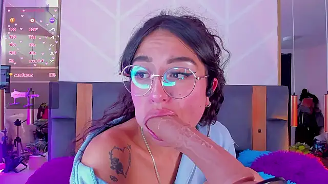 MadyJackson's cam snapshot