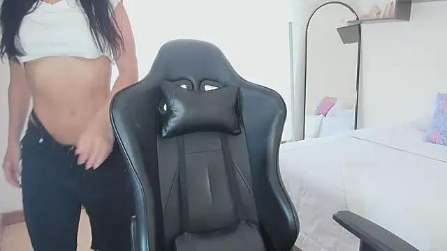 EvaMoet's cam snapshot