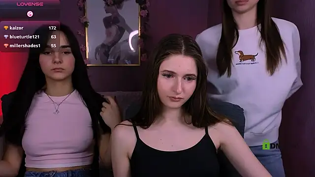 nekky_mouse live sex cam