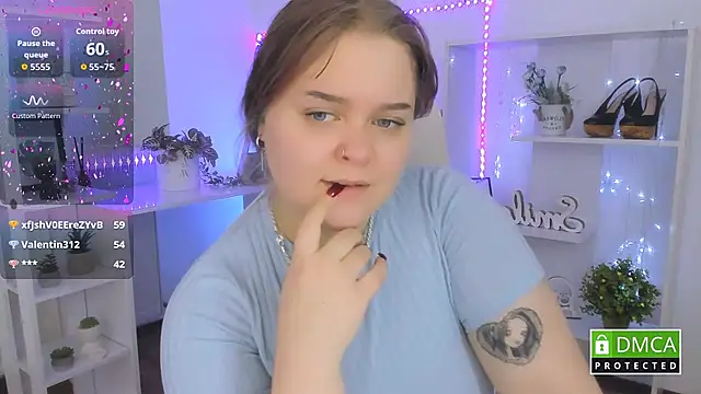 Erica__Alta's cam snapshot