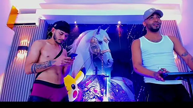 The_Gods_In_Diamonds's cam snapshot