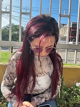 Zoe_fire's cam snapshot