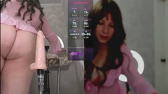 Playful_Chloe's cam snapshot