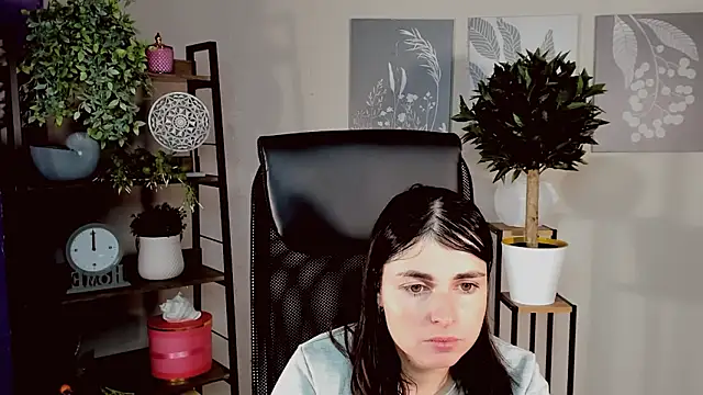 MartaEdams's cam snapshot