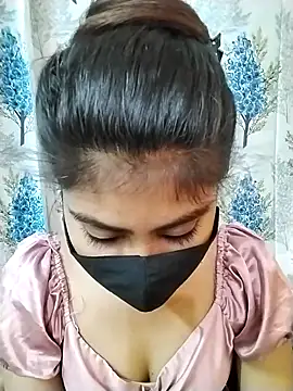 Frooty_11's cam snapshot