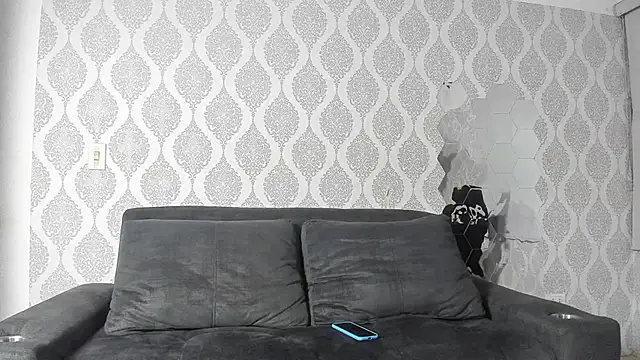 Boy_savoy live sex cam