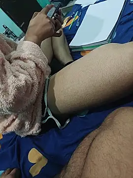 Hott_Couple_ live sex cam