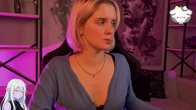 BethanyCloud's cam snapshot