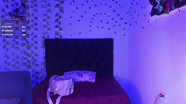 Anna_valerious7 live sex cam