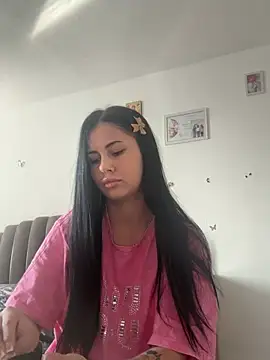 AmbeerGlow's cam snapshot