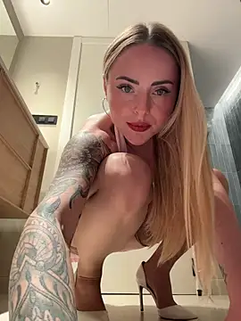 EmaSalis's cam snapshot