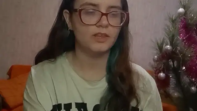 Miyabeee's cam snapshot