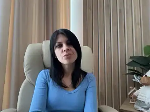 InjaAtHome live sex cam