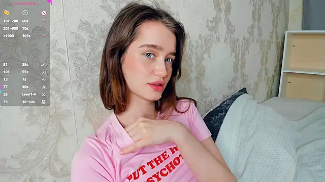 lovelyalivia's cam snapshot