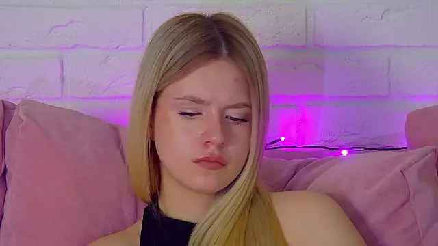 MilanaBalmain's cam snapshot