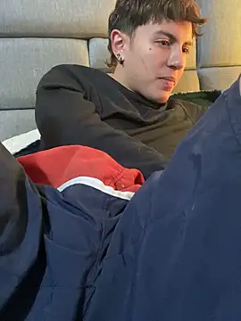 NaytonFreeman live sex cam