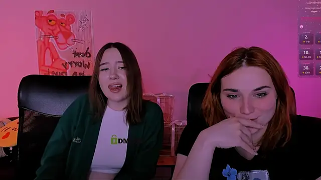 casey_meow_'s cam snapshot