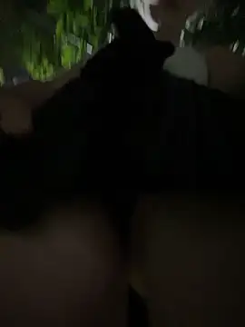 RonnieKiss live sex cam