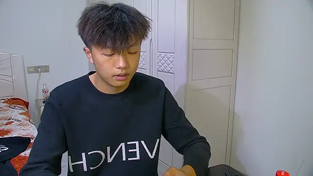 Chocolates-001 live sex cam