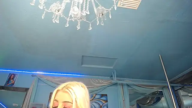 ADRIANNA_FOX live sex cam