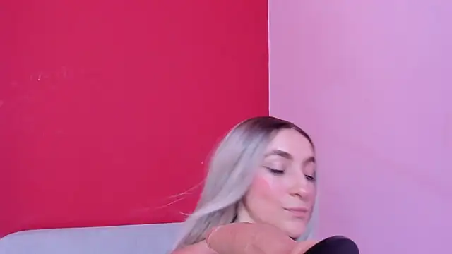 Kate_bunny_'s cam snapshot