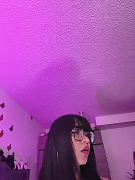 Gabilicious25's cam snapshot