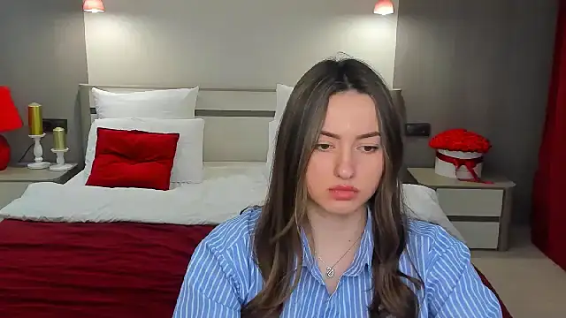 Christina_Enigma's cam snapshot