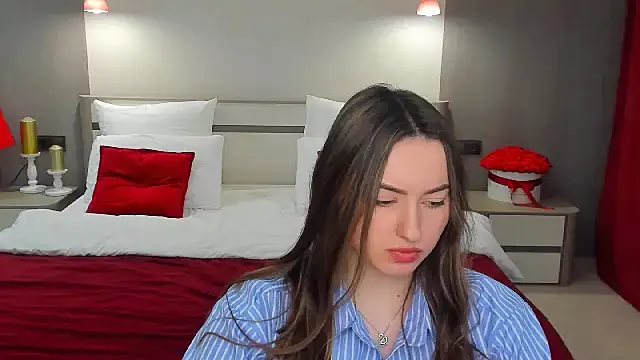 Christina_Enigma's cam snapshot