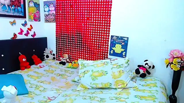 pleasure_and_fantasy's cam snapshot