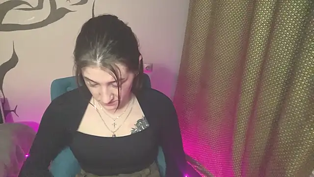 mally_luxxx's cam snapshot