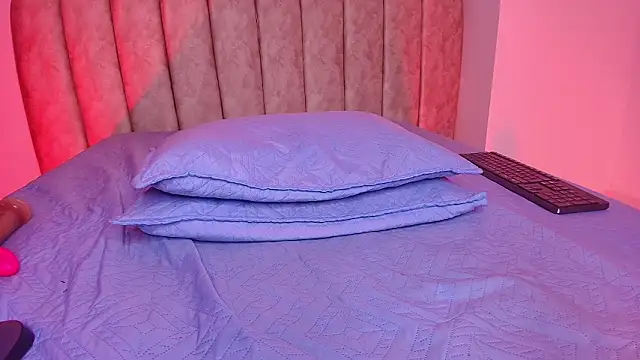 agath_69's cam snapshot