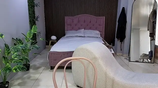 camil_milfdream's cam snapshot