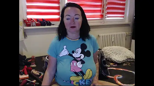 Alexie33's cam snapshot