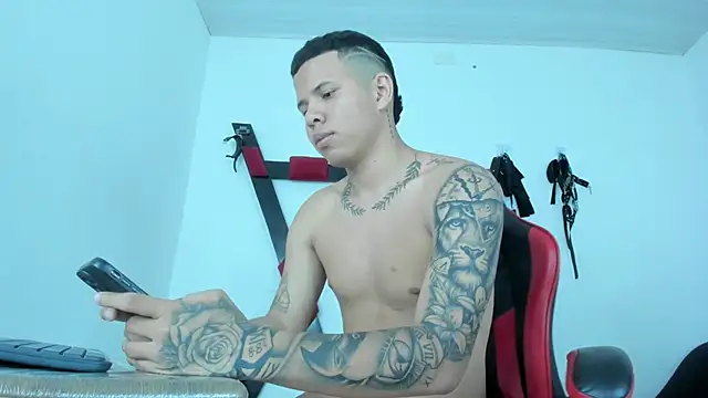 Steven19_LatinBoy's cam snapshot